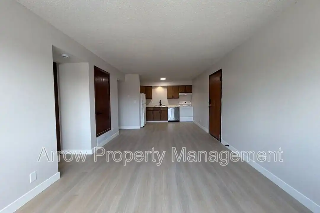 539 N 24th St unit 9 - View 4