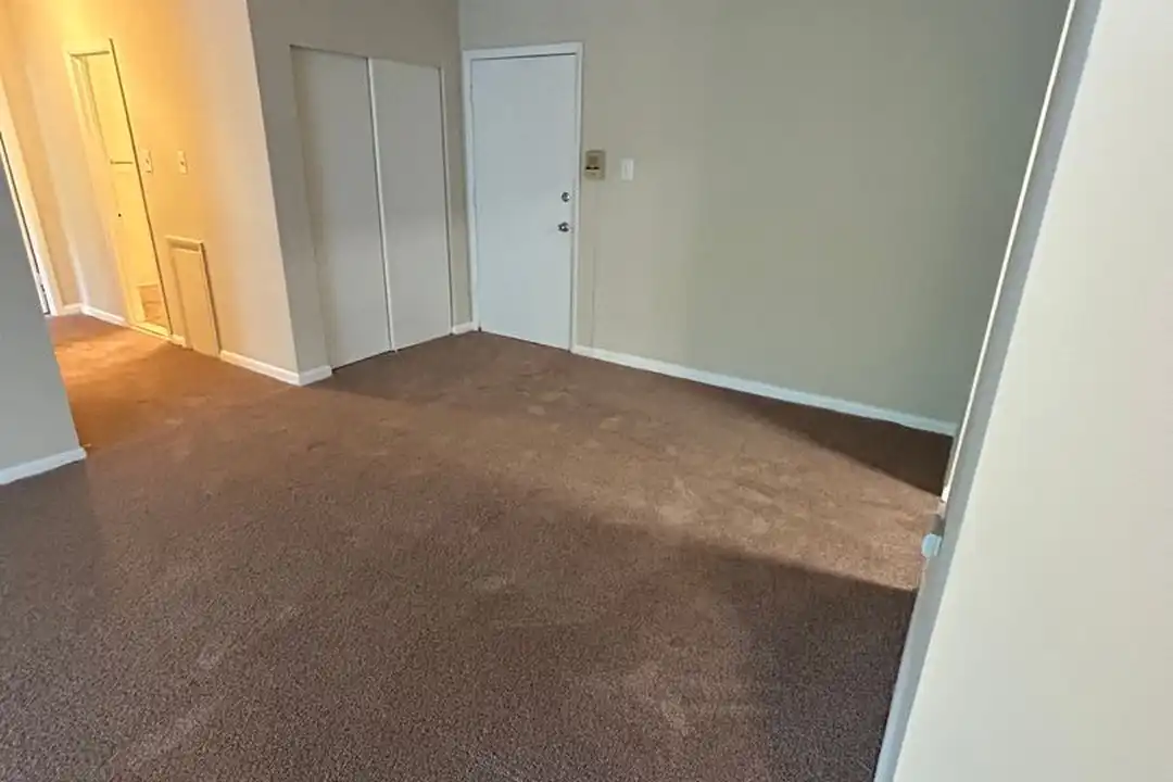 410 E Hinckley Ave unit C33 - View 6