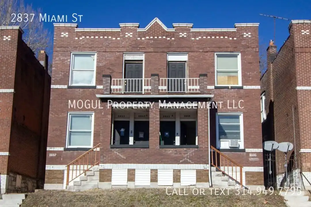 2837 Miami St – photo 1 of 12