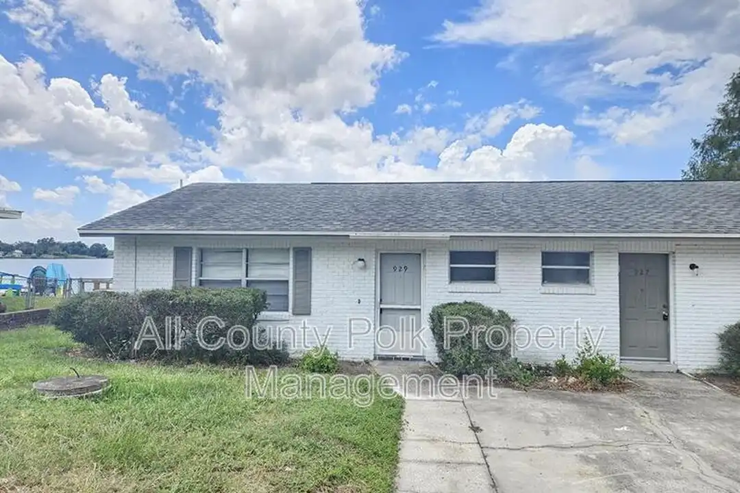 929 S Buena Vista Dr – photo 1 of 16