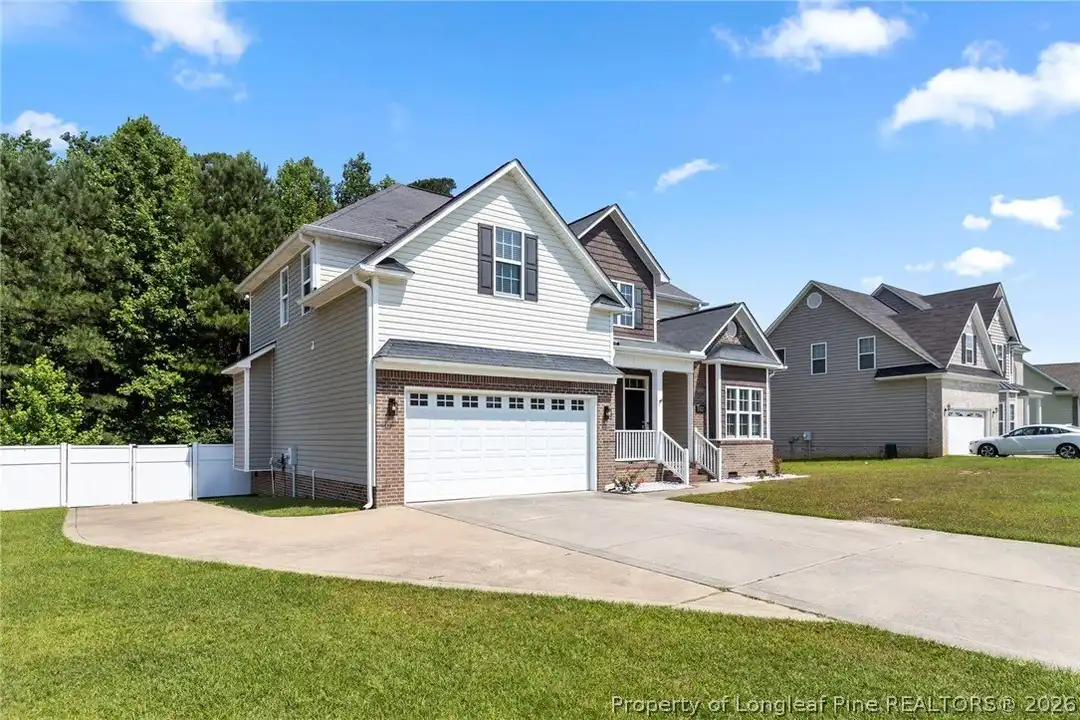 1621 Ellie Ave - View 3