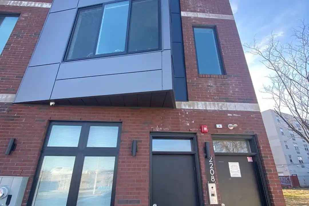 2208 Ridge Ave - View 4