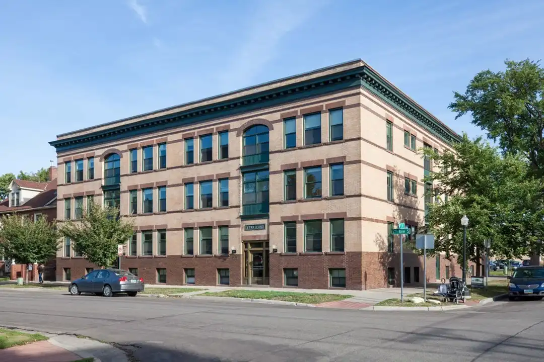 801-807 2nd Ave S unit B – photo 1 of 4