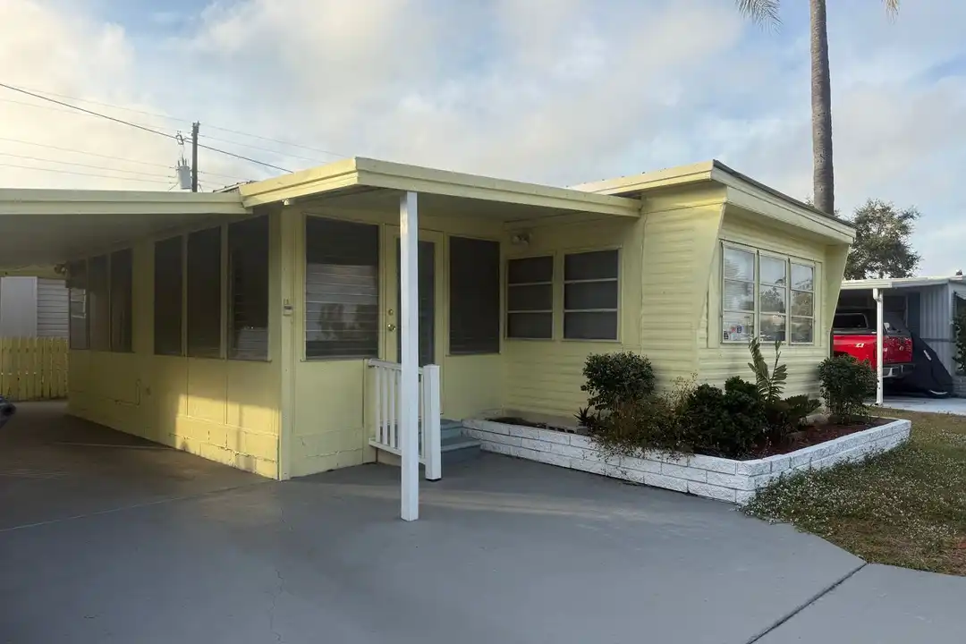 4116 7th St E – photo 1 of 23
