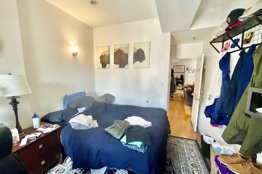 111 Salem St - More
