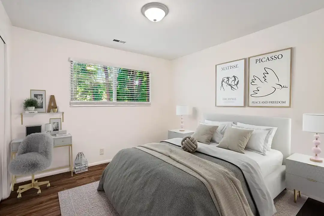 Woodlawn Apartment Homes – photo 1 of 17