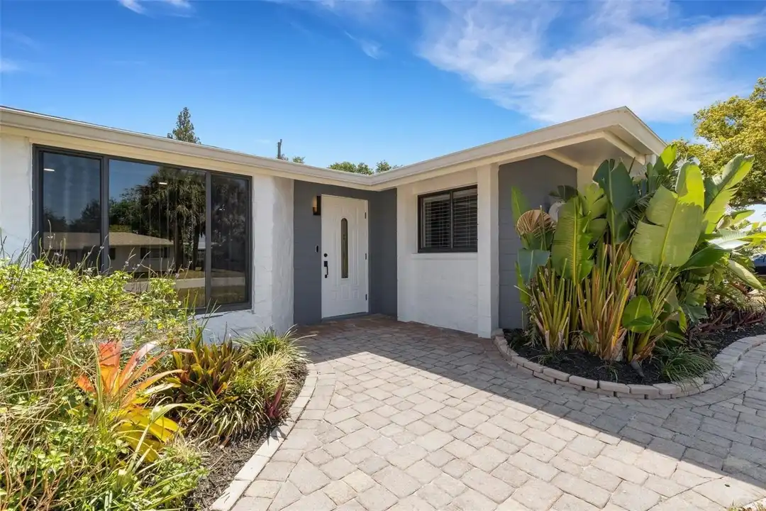 4645 Hunter Ridge Dr - View 4
