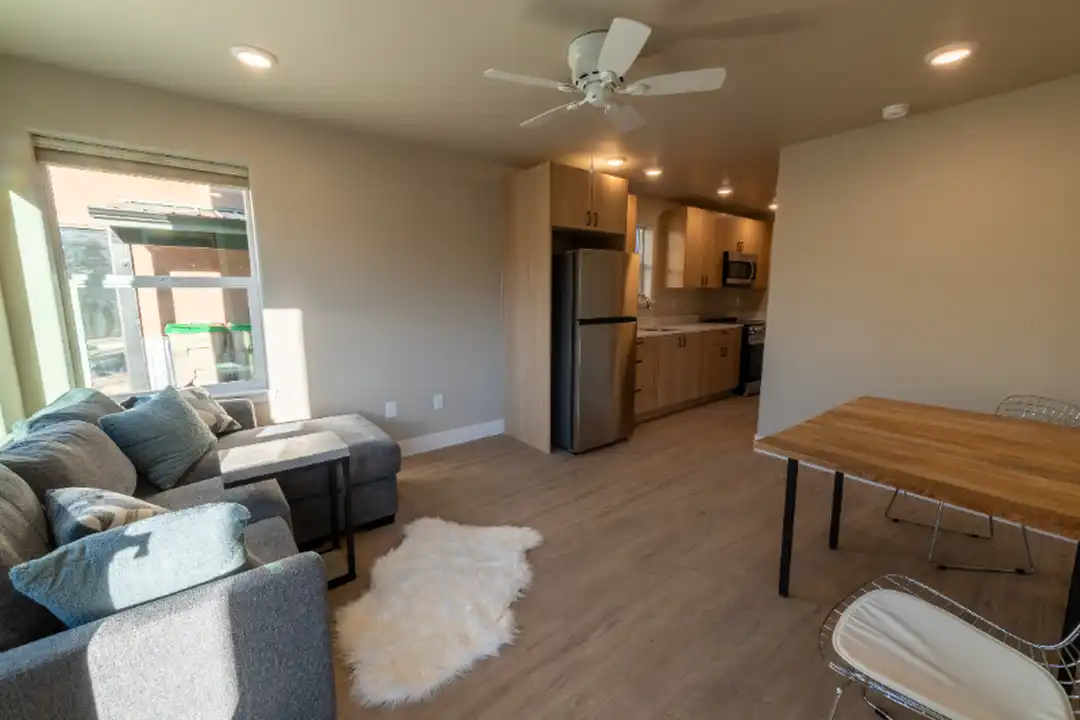 302 CO-291 unit 3C - View 4