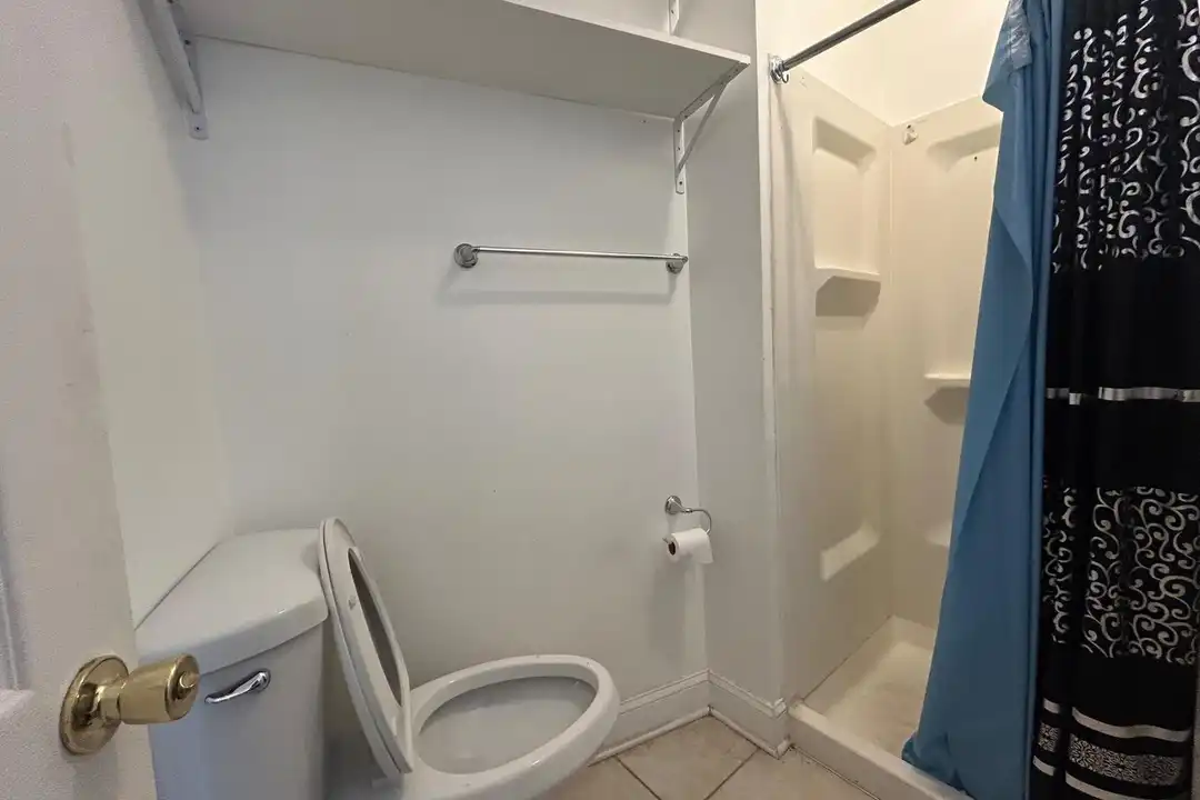 1860 Wakeling St unit APARTMENT 1 - More