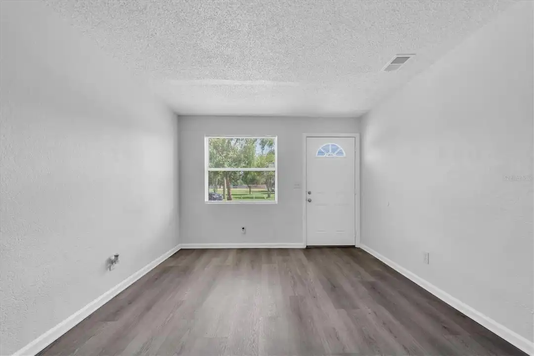 4421 11th Ave S - View 3