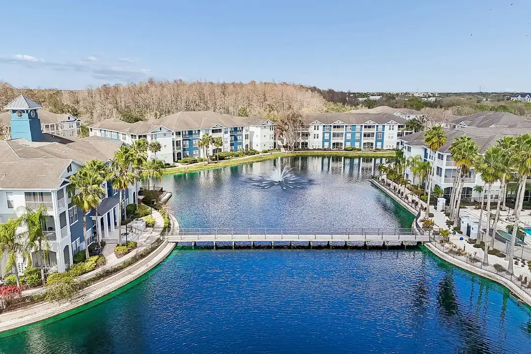 Seasons at Westchase – photo 1
