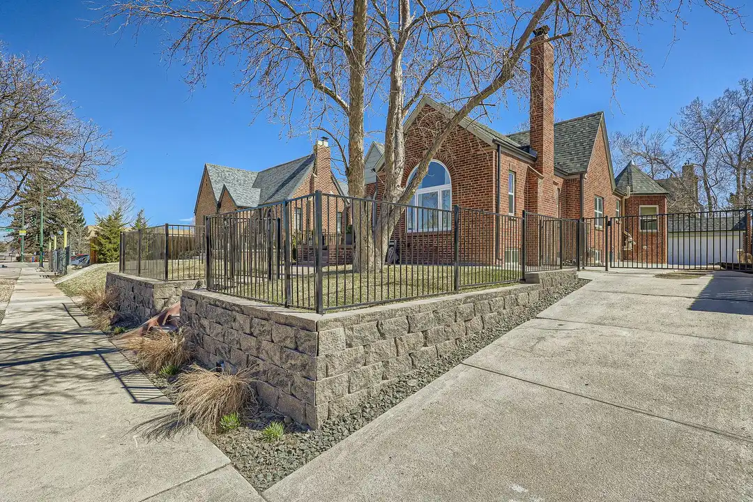 1468 Tennyson St - View 2