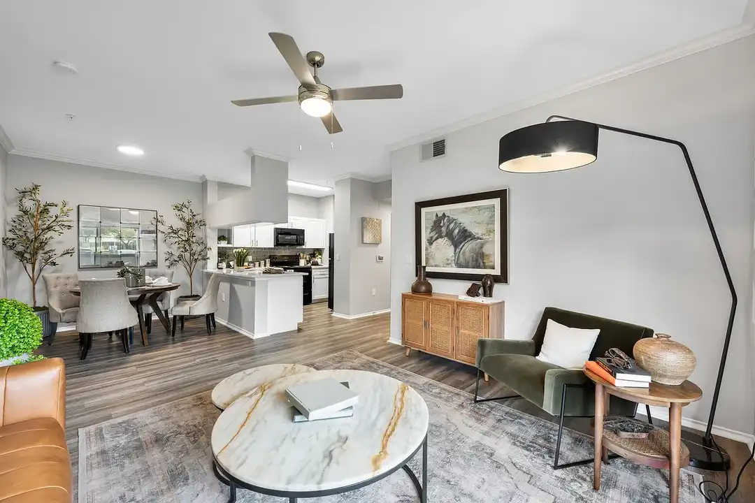 Apartment in Houston, Northwest Crossing - View 3