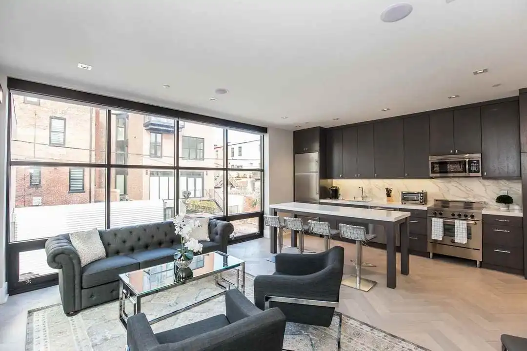 1511 Kingman Pl NW unit 1587684P – photo 1