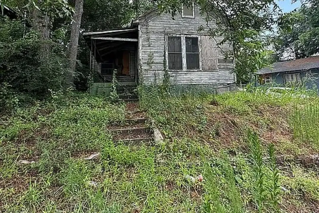 1523 13th St N – photo 1