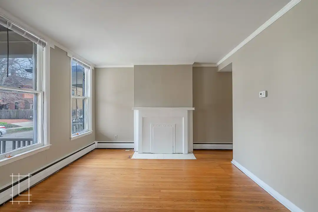 Apartment in Columbus - View 3