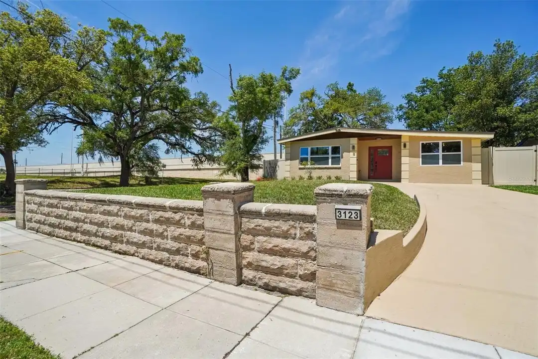 3123 W La Salle St – pohled 2