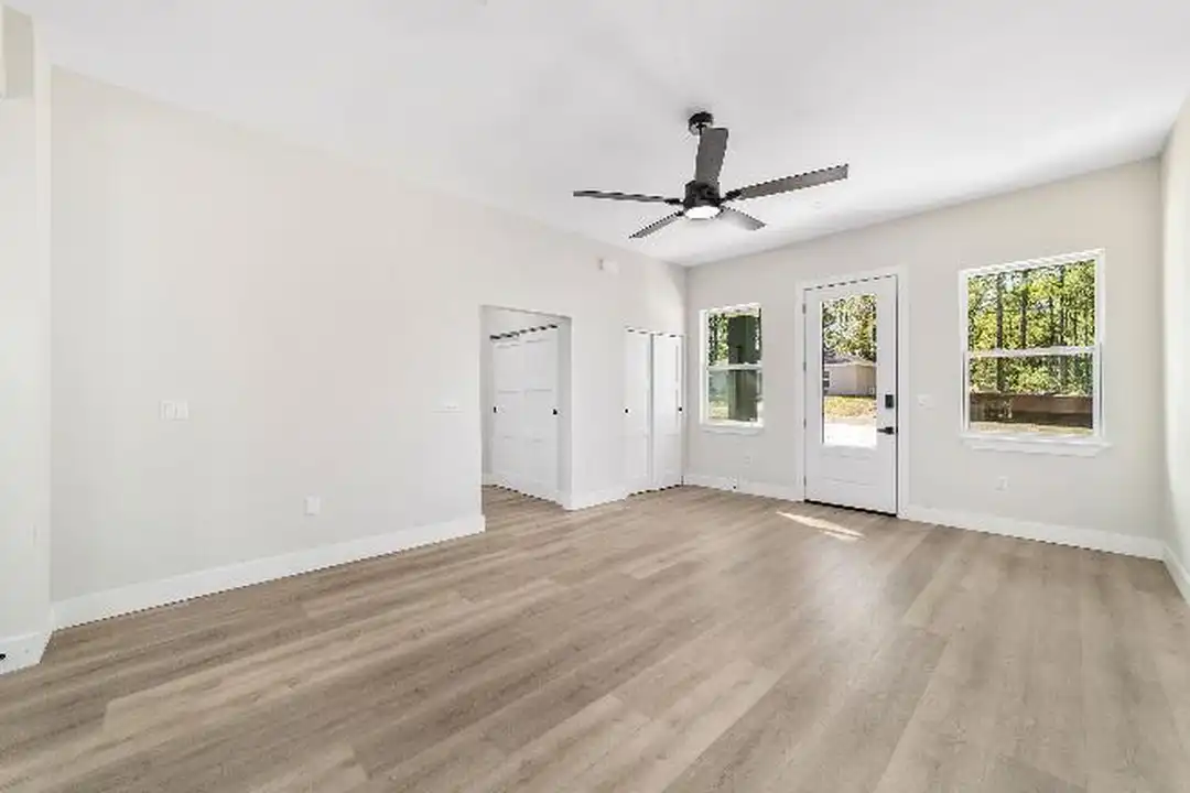 9475 N Camel Dr - View 6