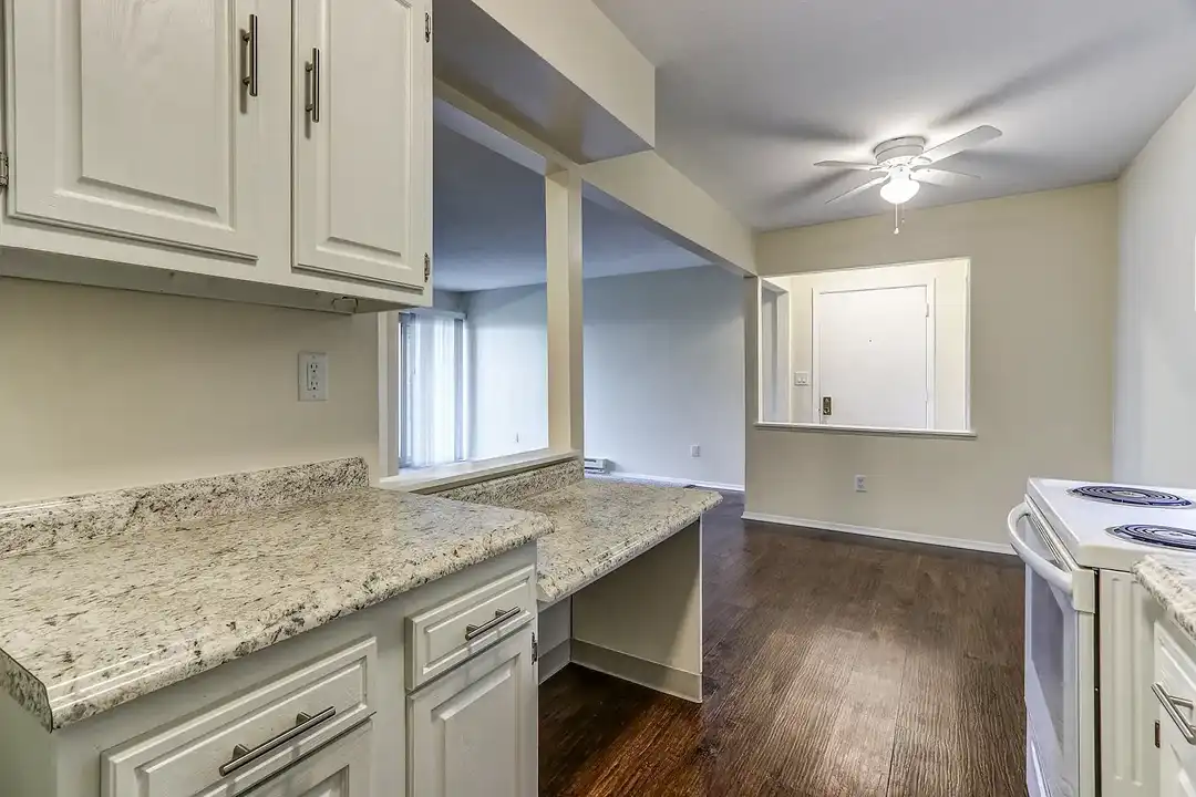 Royalwood Apartments – photo 1 of 28