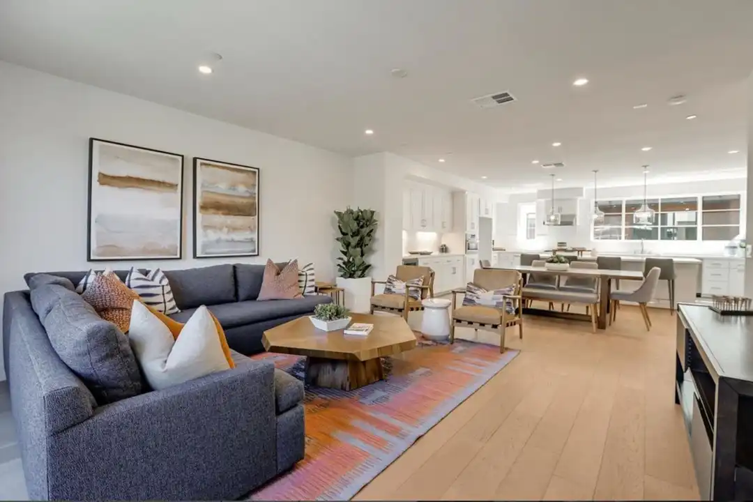 15017 Briggs Ct - View 5