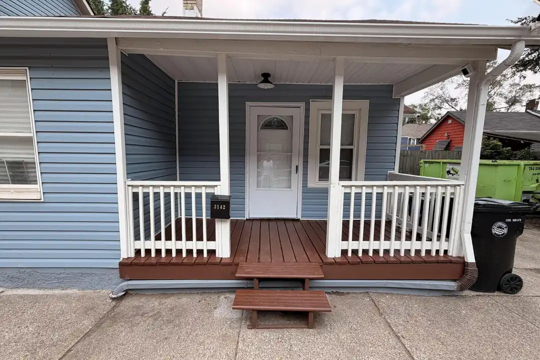 3142 W 33rd St – photo 1