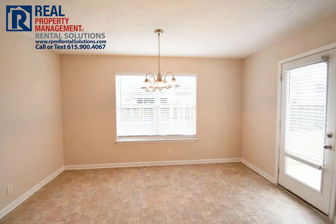 3729 Shoteka Dr - More