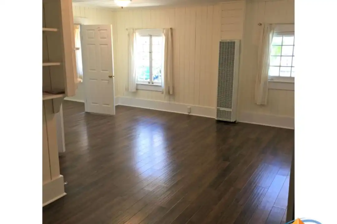 320 Main St - View 6