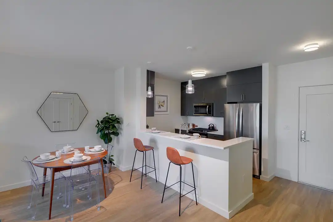 Oak Row Apartments - View 5