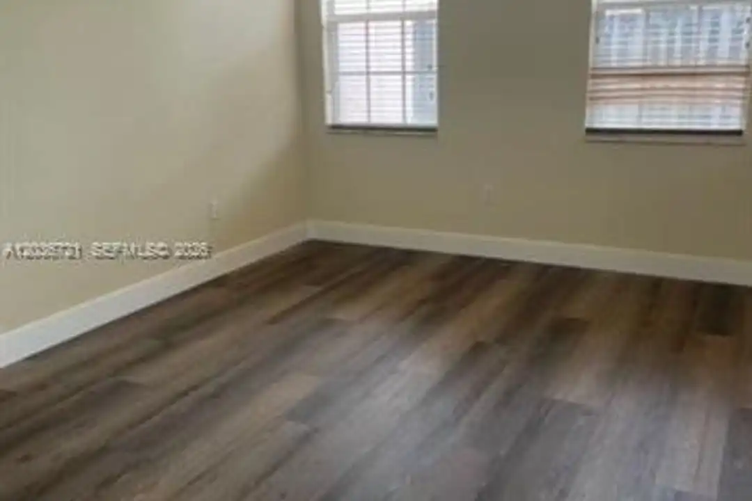 211 Las Brisas Cir unit # 211 - View 6