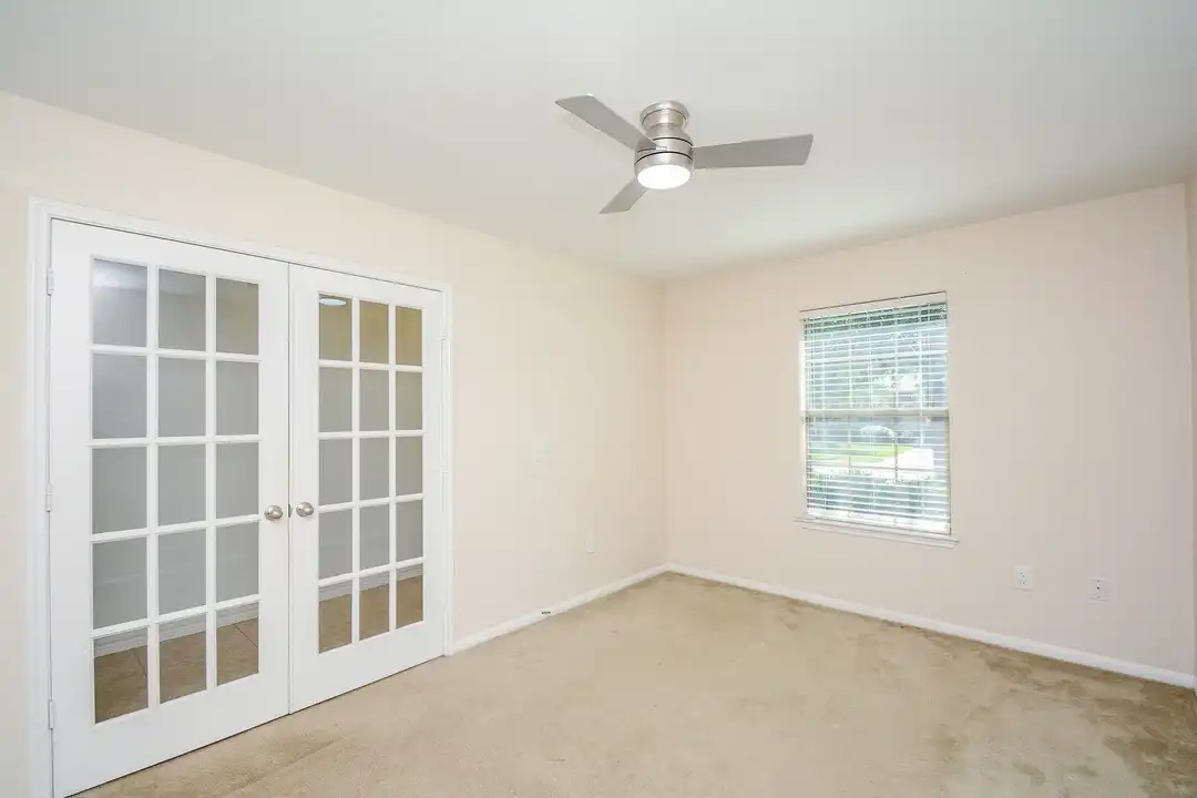 15407 Key Crest Ln - View 3