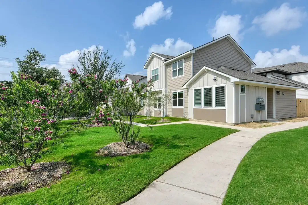House in San Antonio, Potranco Run, Bexar - View 2