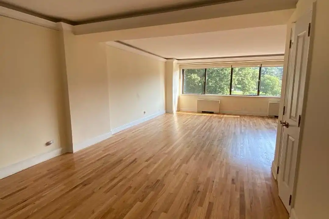 116 Central Park S – pohled 2