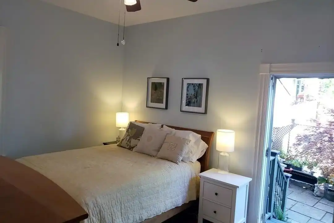 186 Amory St unit 1 - Więcej