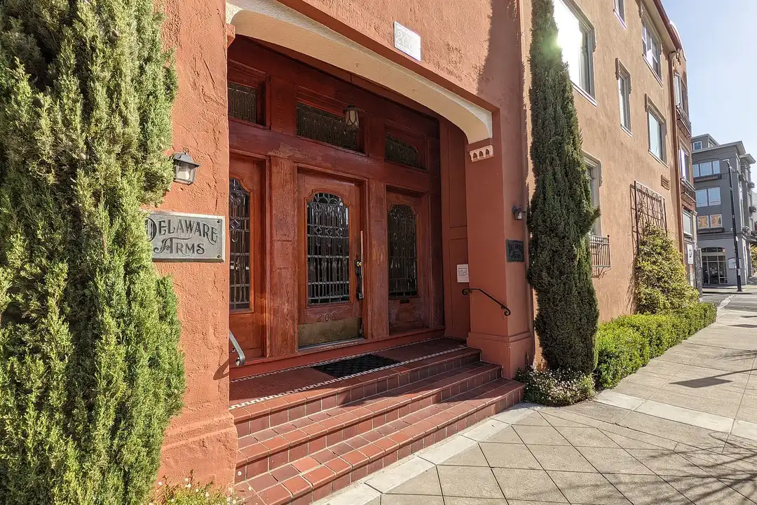 2079-87 Delaware Street - View 2