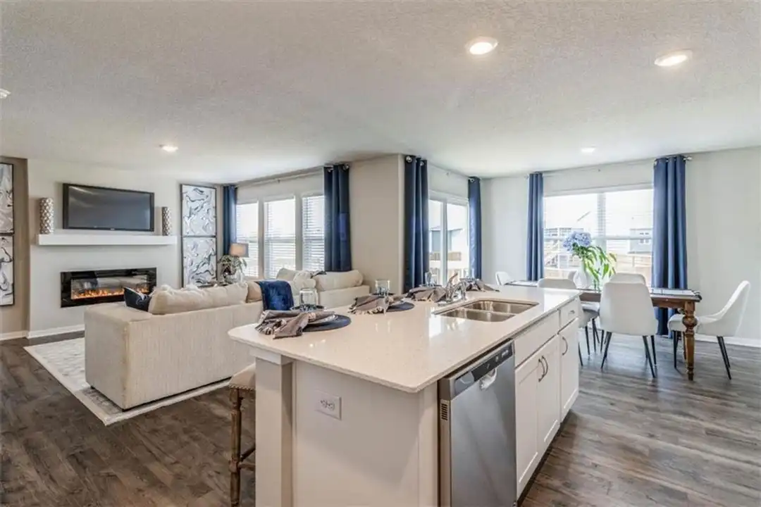 277 NW Charlestown Ln - View 4