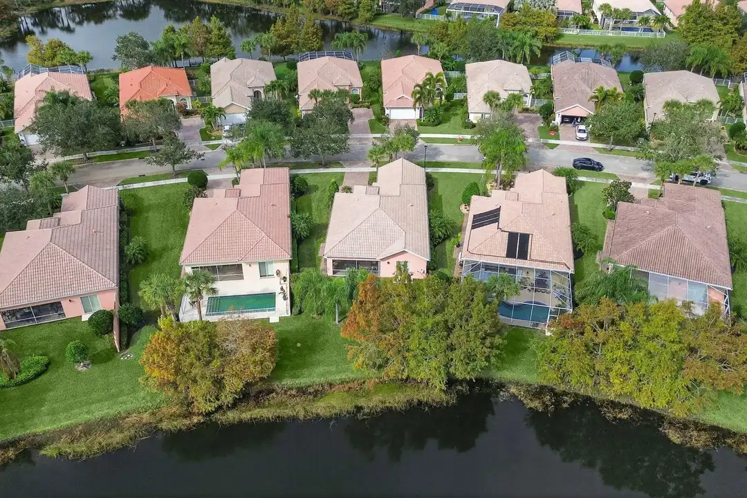 11357 SW Northland Dr - View 3