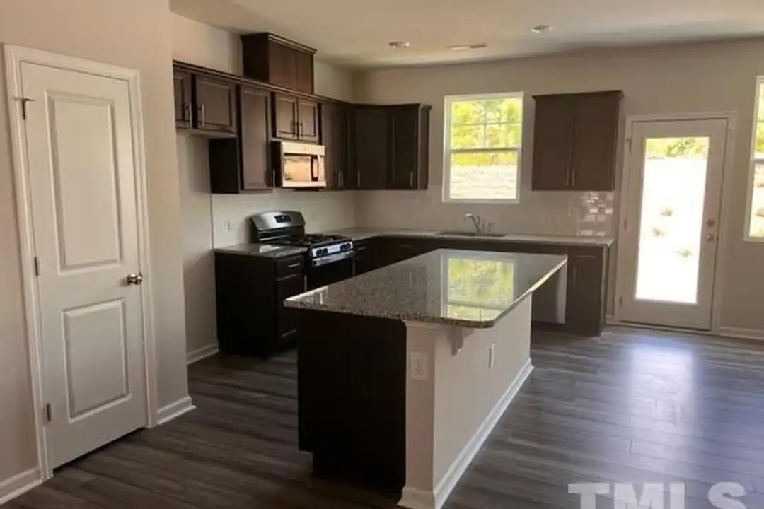 328 Hazy Hls Ln - View 6