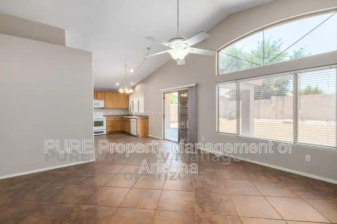 10258 E Plata Ave - More