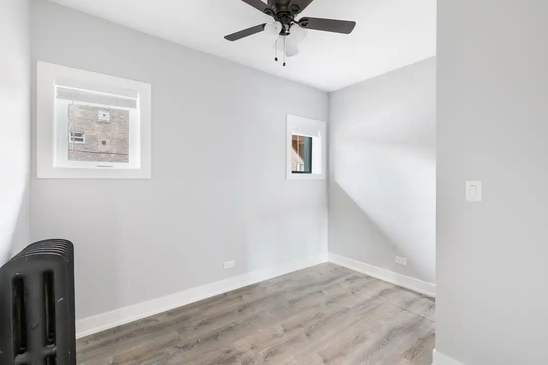 7736 N Eastlake Terrace unit 7738-2E – pohled 6