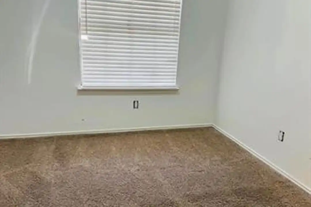 6108 Abrams Rd unit 422 - View 4