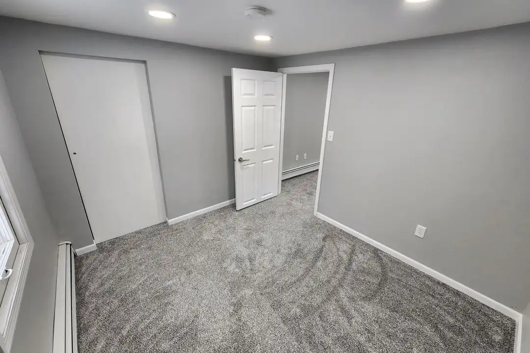 179 8th St NE - View 5