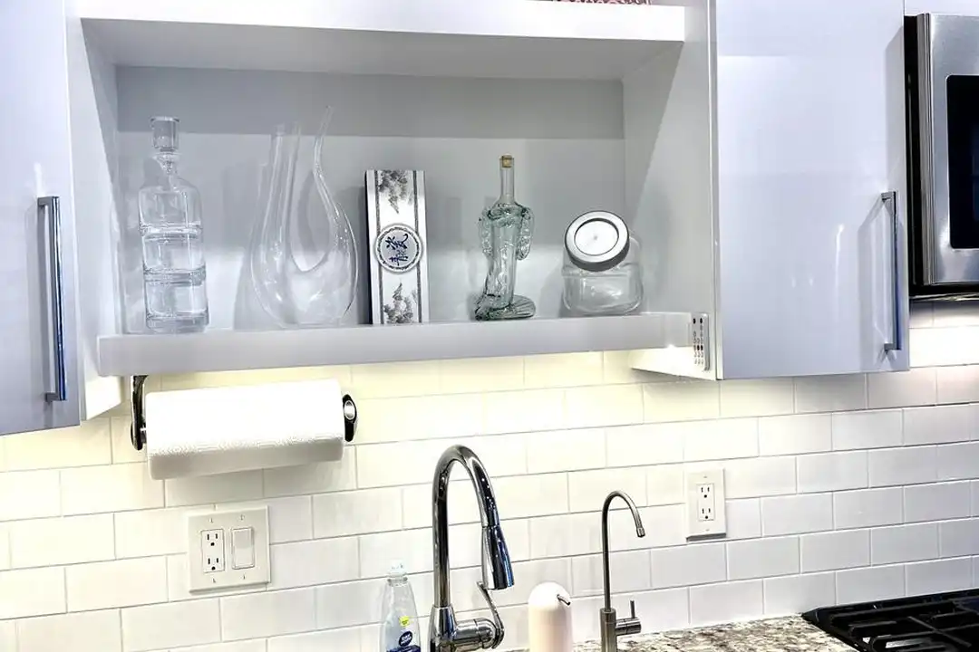 326 Chelsea St unit 1 - View 5