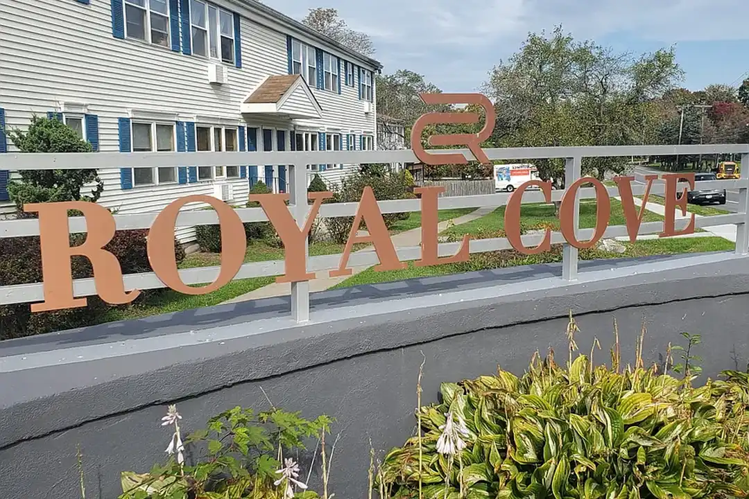 Royal Cove – photo 1