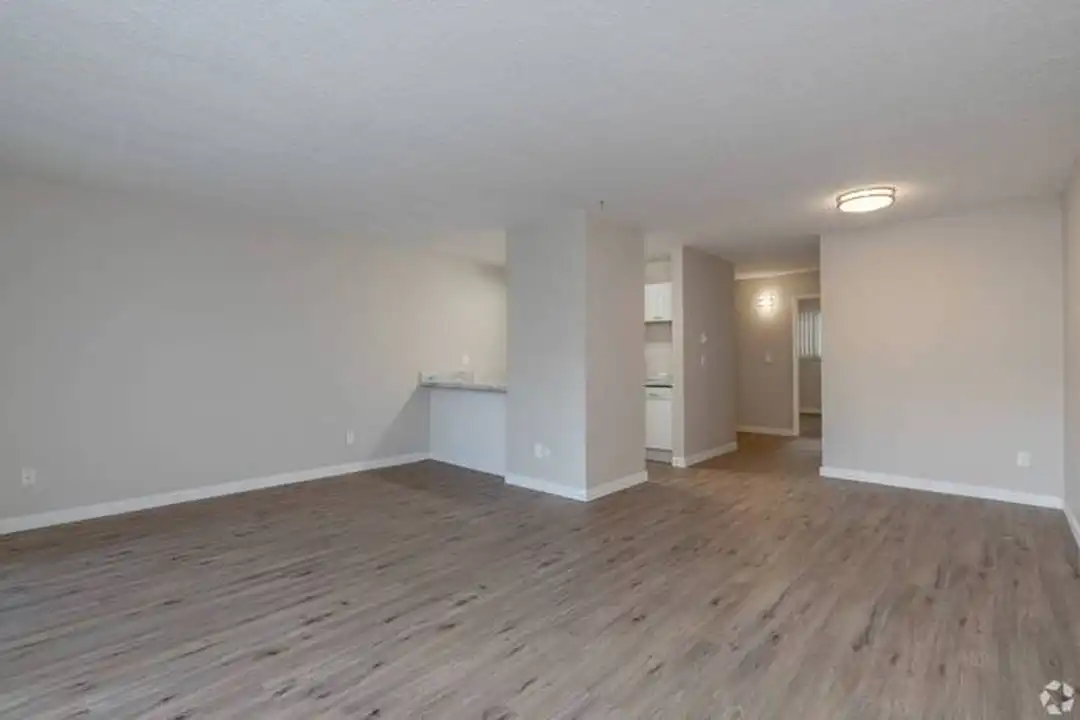 4929 SW Scholls Ferry Rd unit 45 - Widok 4