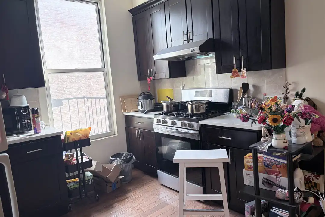 Apartment in Jersey City - View 2