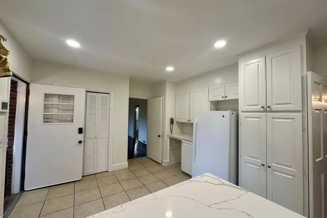 719 Baldwin Dr - View 5