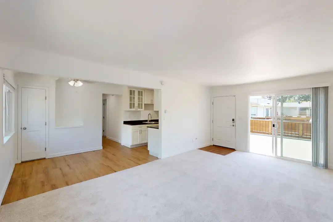 335 Enfrente Rd - View 3