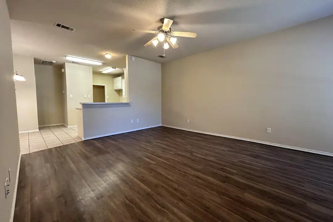 511 N Clinton Ave #A - View 3