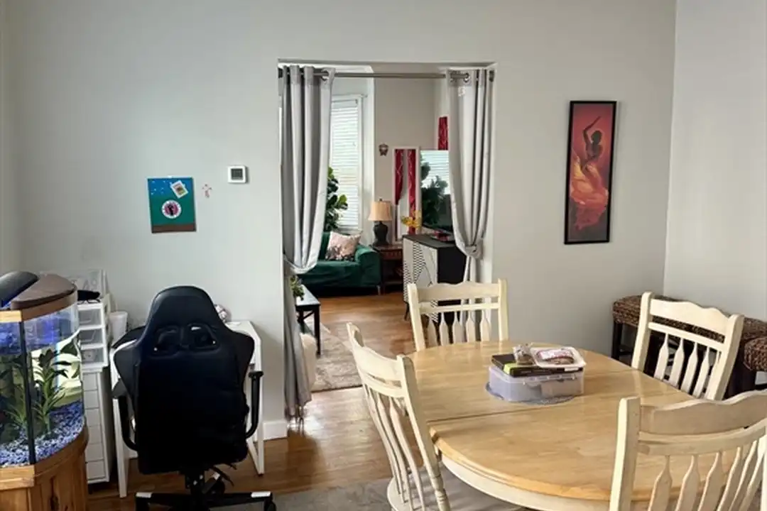 91 Foster St unit 1 - View 6