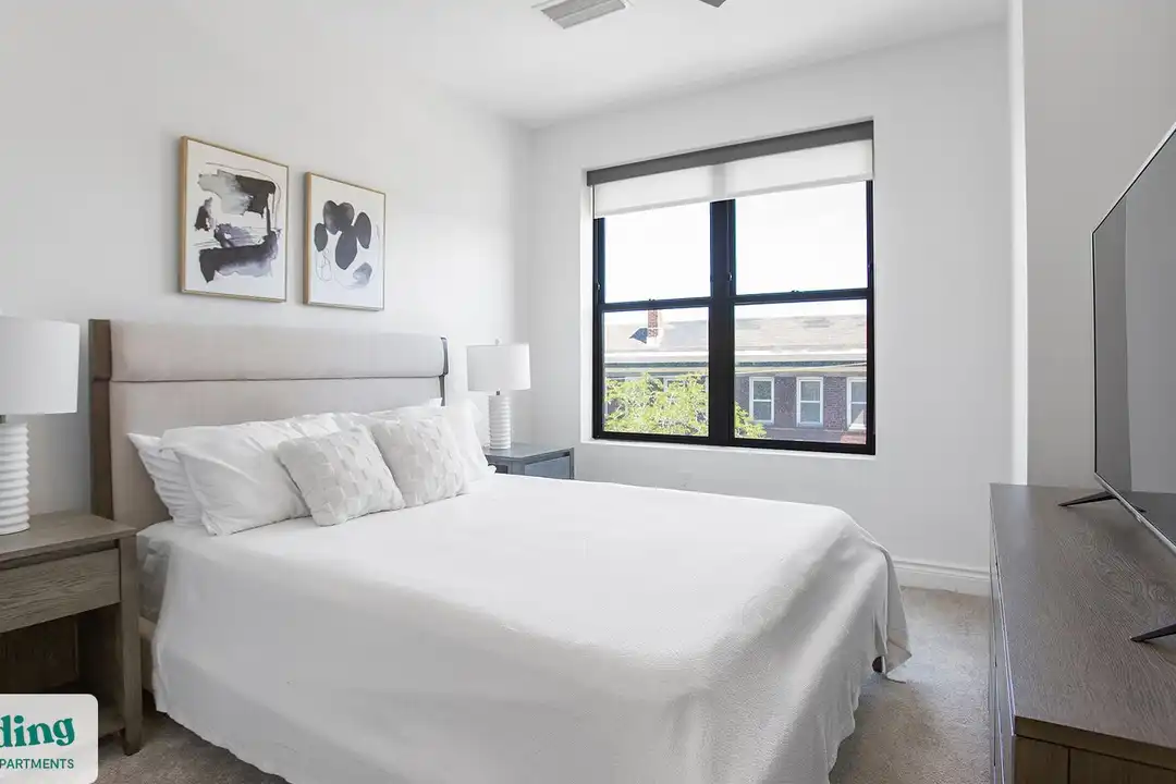 12312 Mayfield Rd unit 305 – photo 1